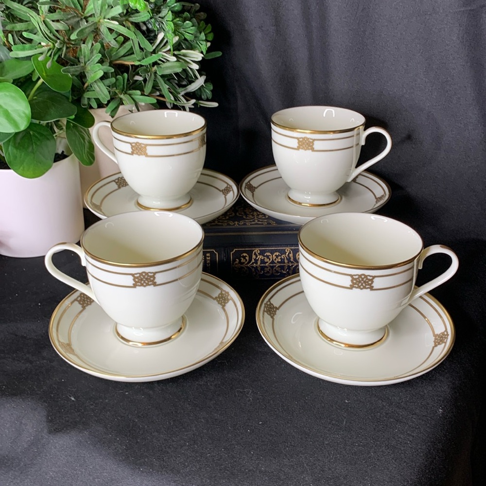 Set of 4 Gorham Masterpiece Collection Triomphe fine china footed cups & saucers